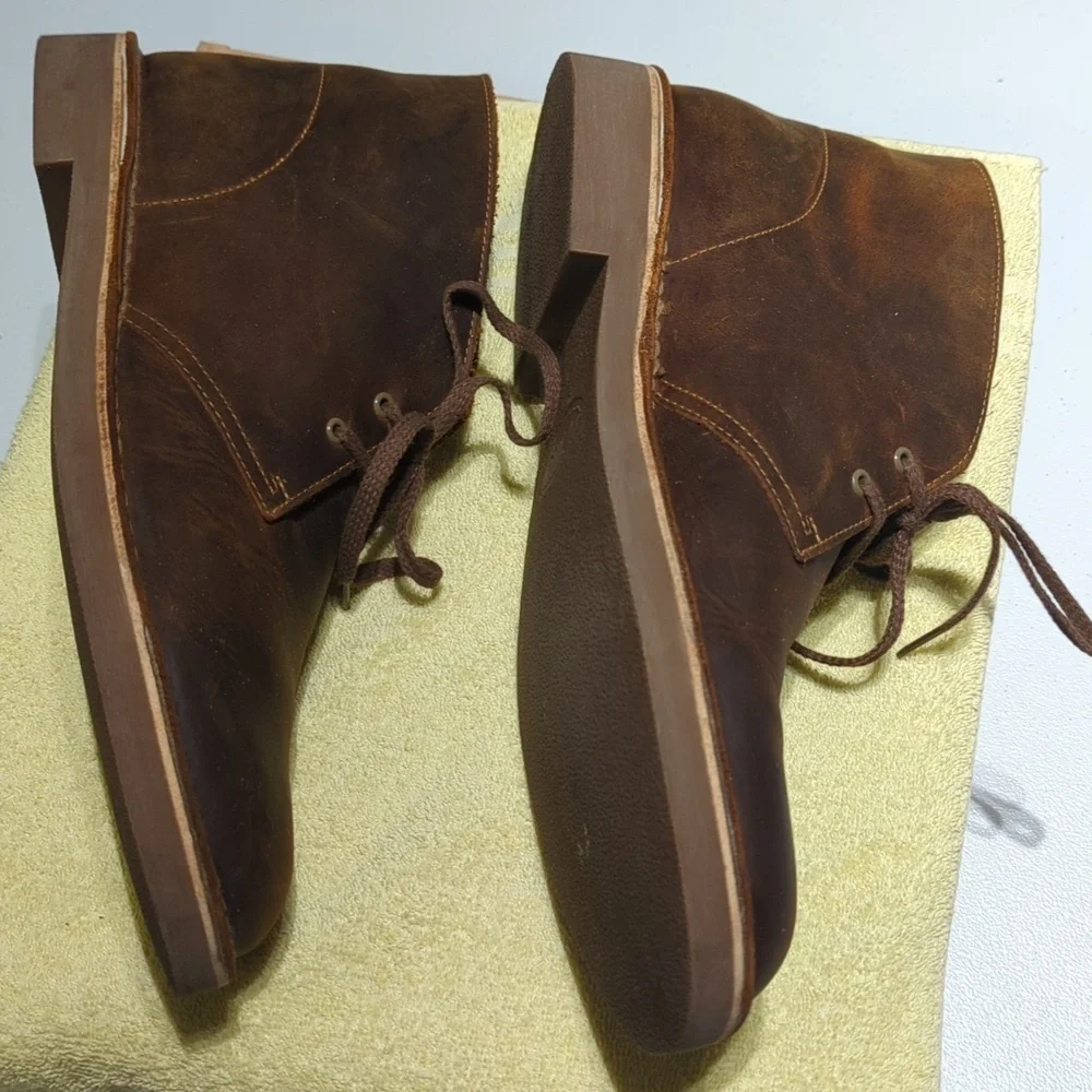Classic Clark's Brown Leather Men's Boots.. Very Nice!! Bought New ..12M